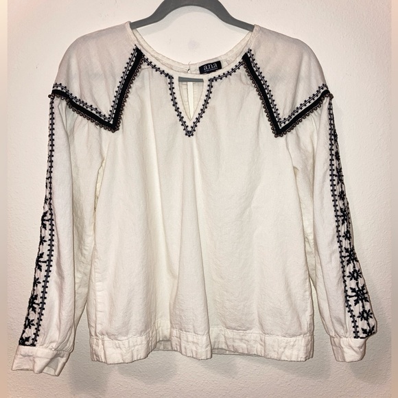a.n.a Tops - a.n.a Cream Black Embroidered Blouse Size XS Boho Beaded Top